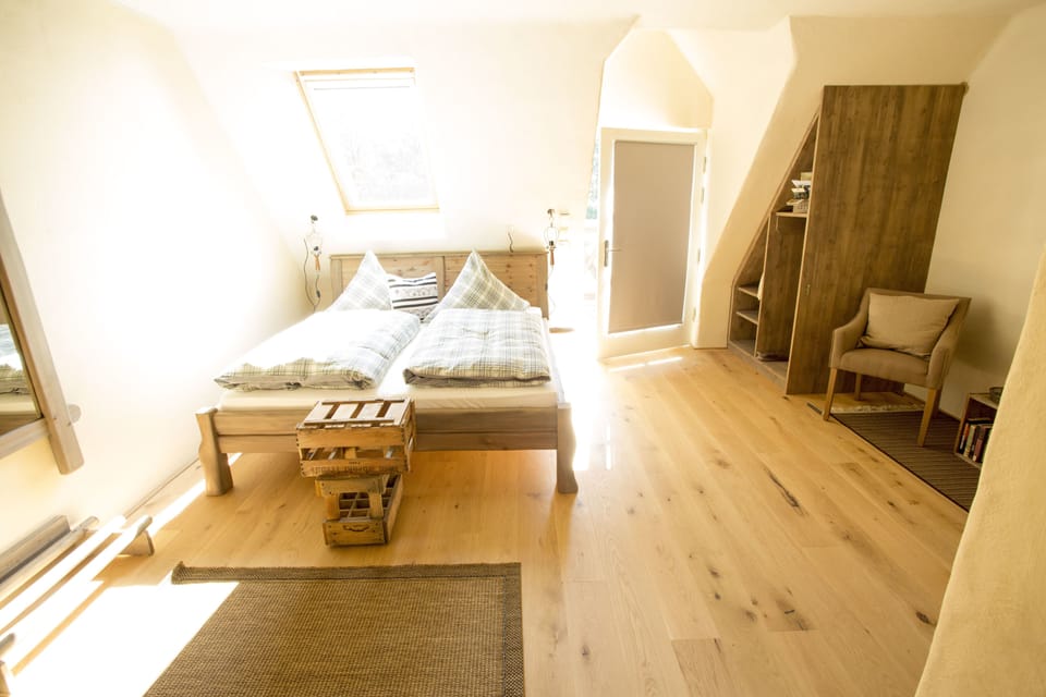 Comfort Double Room (Naturkomfortzimmer mit Sauna) | Desk, free WiFi, bed sheets