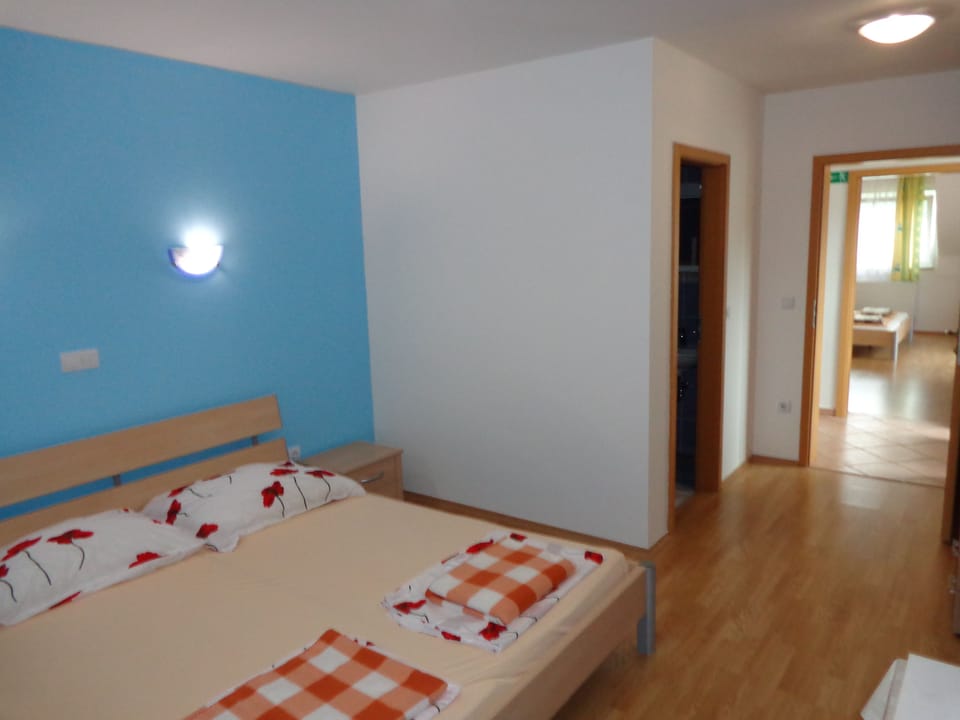 Room | Minibar, desk, iron/ironing board, free WiFi