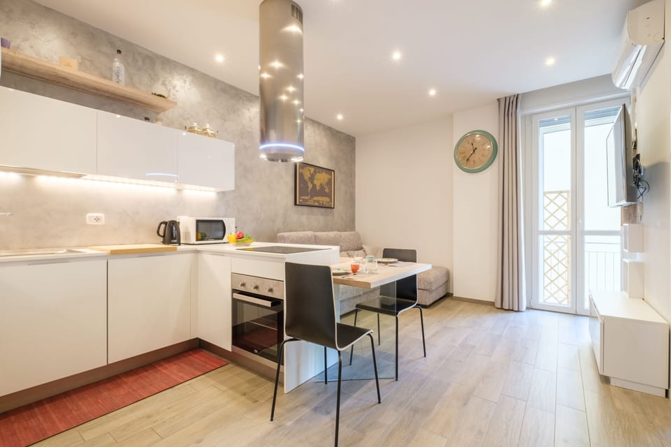 Deluxe Apartment, 1 Bedroom | Living area | Flat-screen TV