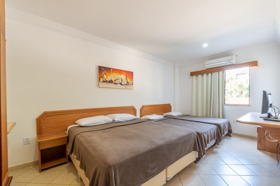 Deluxe Apartment, 1 Bedroom (Brazil) | Minibar, in-room safe, desk, free WiFi