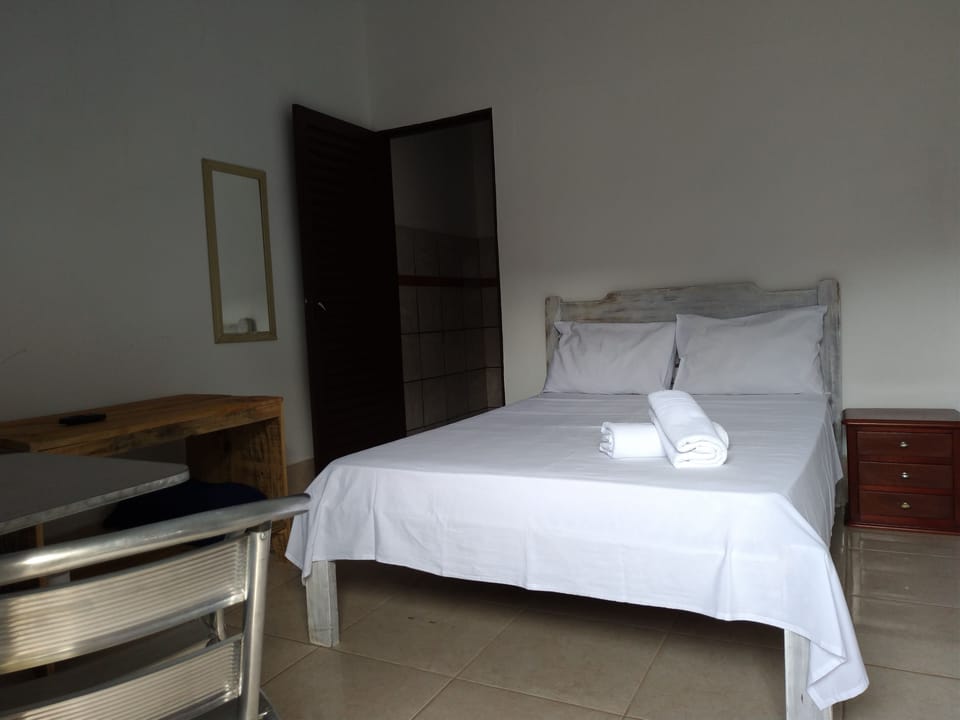 Quarto 10 | Blackout drapes, free WiFi, bed sheets