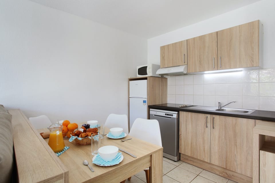 Curb your appetite by indulging on a snack in your kitchenette!