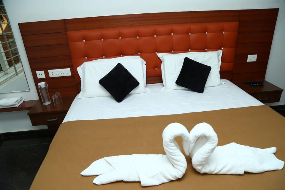 1 bedroom, desk, rollaway beds, free WiFi