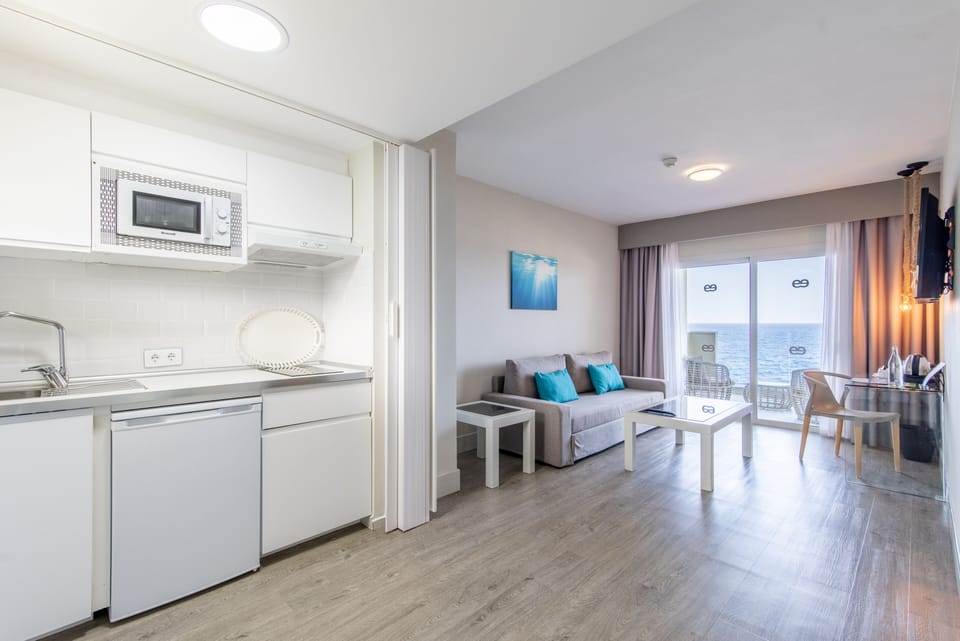Blackout drapes, iron/ironing board, free WiFi, bed sheets