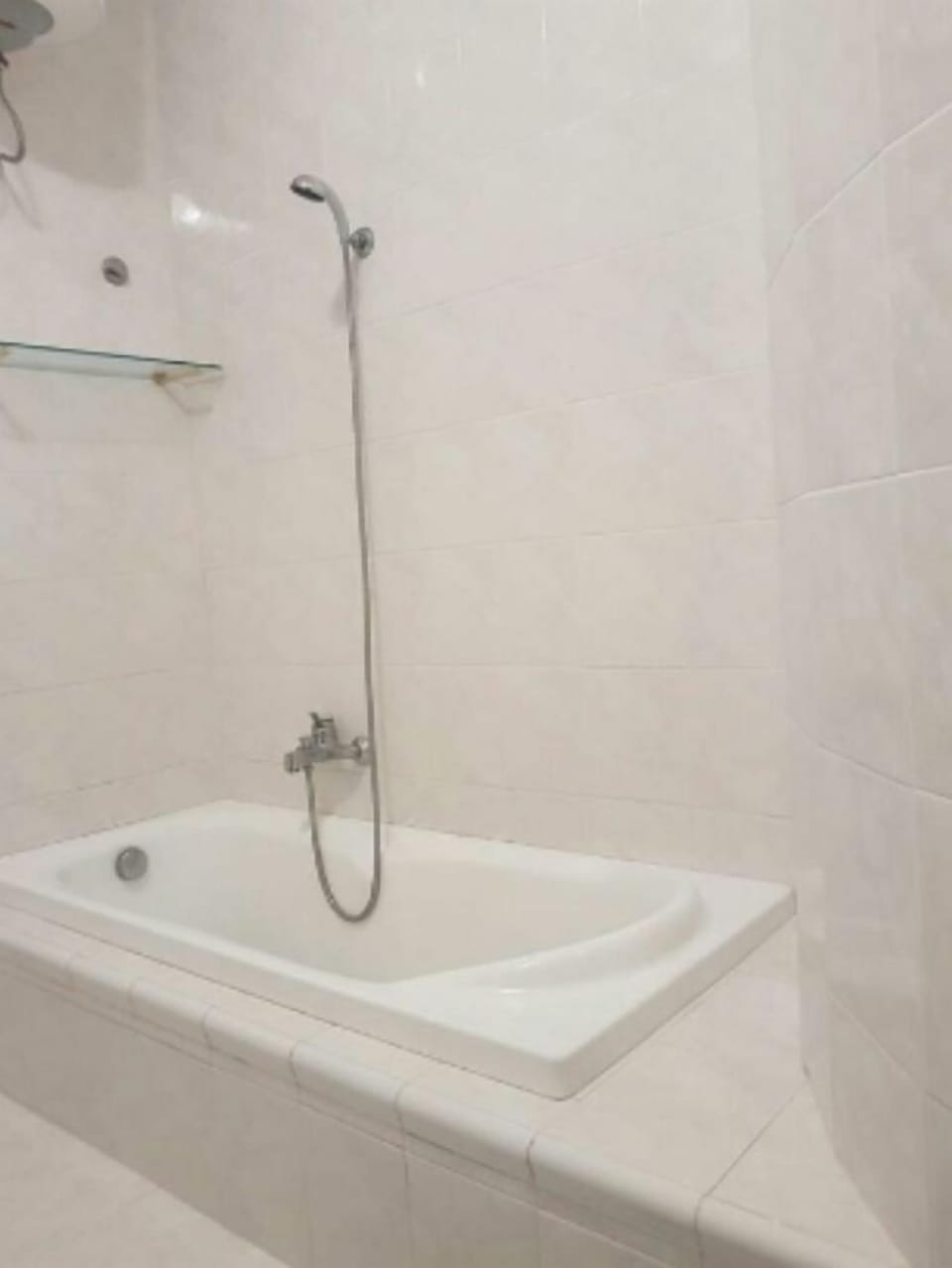 Family Room | Bathroom | Towels