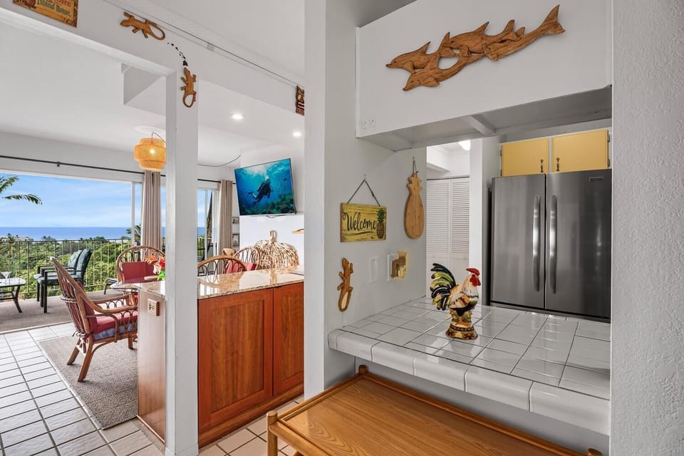 Condo, Multiple Beds (Keauhou Akahi 210) | Interior