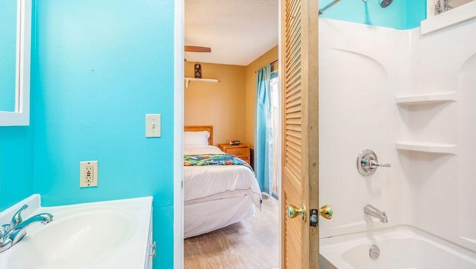 Kona Shores#130 Apartment in Holualoa
