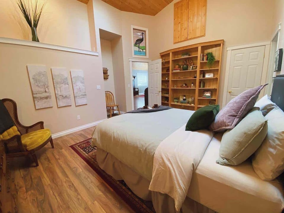 Olympic Guesthouse - Emerald Valley Inn