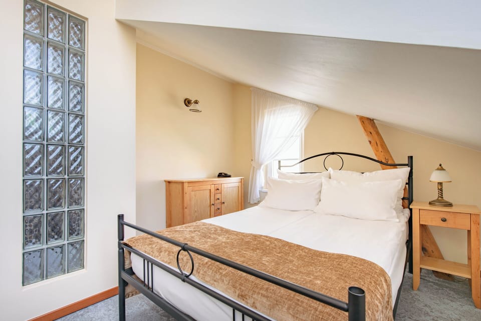 Classic Double Room | Pillowtop beds, blackout drapes, iron/ironing board, free WiFi
