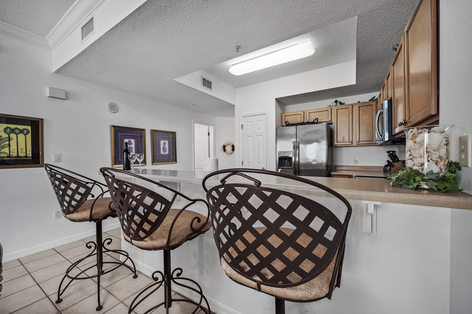 Breakfast bar
