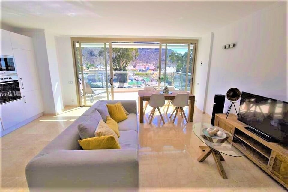 Contemporary Open Plan living