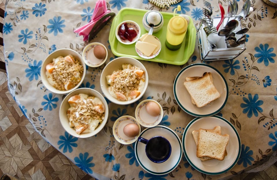 Free daily full breakfast