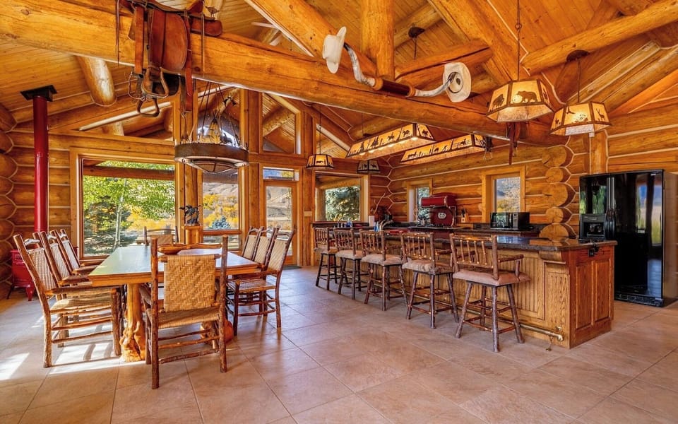 Additional seating along the kitchen island for five.
