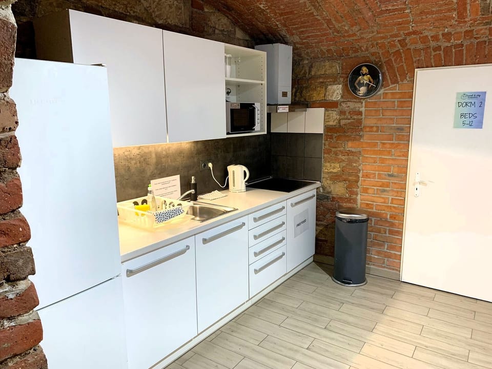 Full-size fridge, microwave, stovetop, toaster