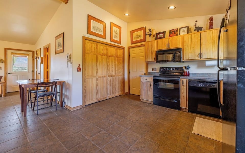 Warm wood and natural finished give the cabin an inviting feel throughout