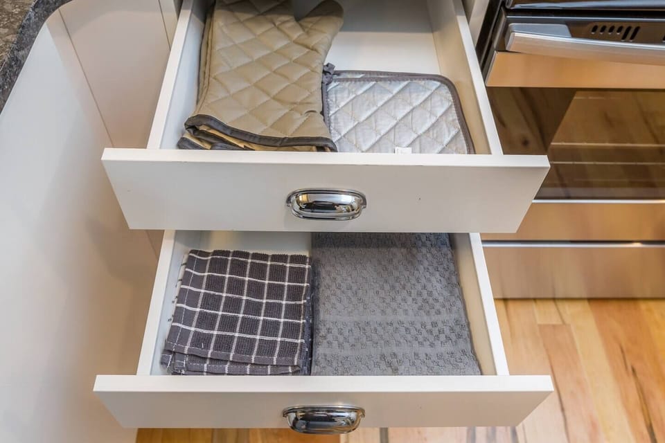 Oven mitts and towels
