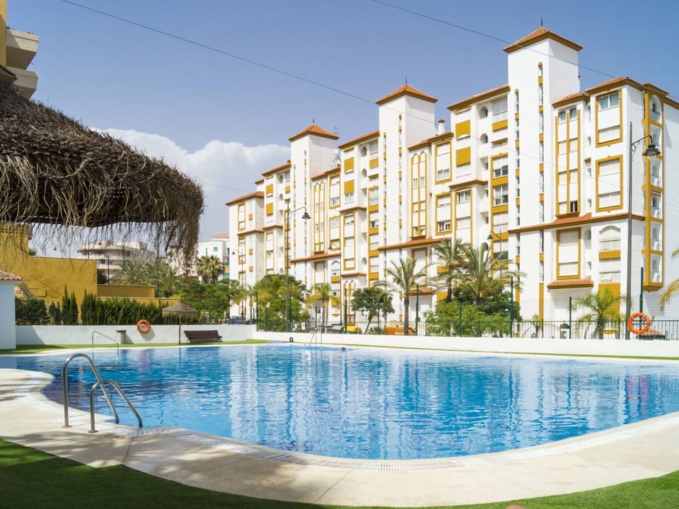 Property, Building, Swimming Pool, Real Estate, Residential Area, House, Apartment, Condominium, Town, Resort