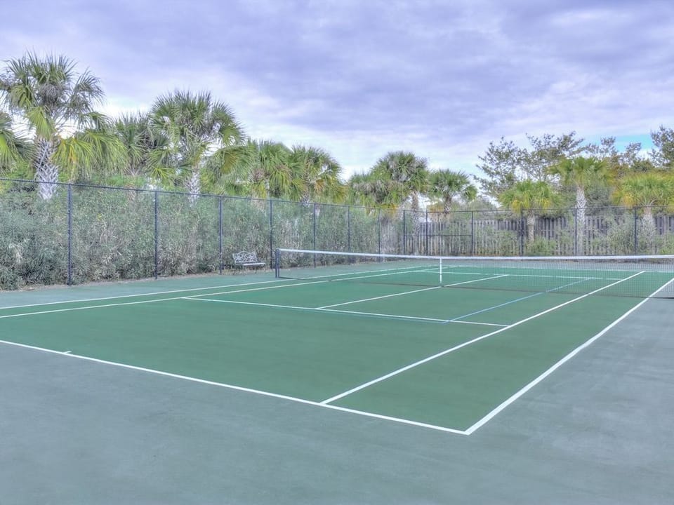 Tennis court on the north side of parking deck