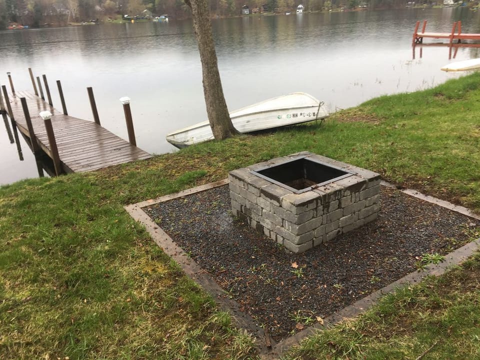 Fire pit