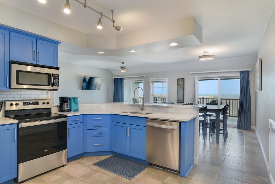 FF1056: First Flight Retreat | Kitchen