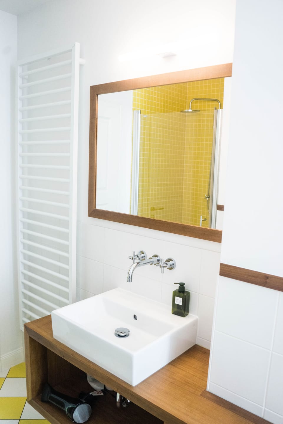 The yellow bathroom