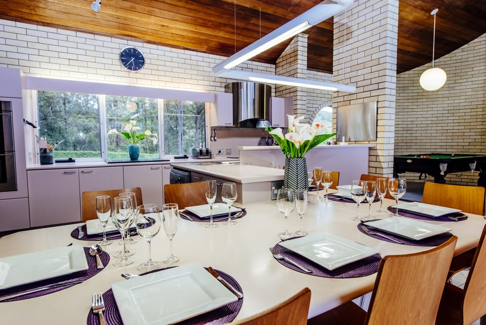 Kitchen Dining Area