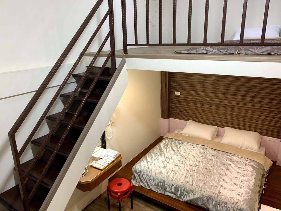 Family Quadruple Room, Multiple Beds, Non Smoking | Premium bedding, pillowtop beds, desk, blackout drapes