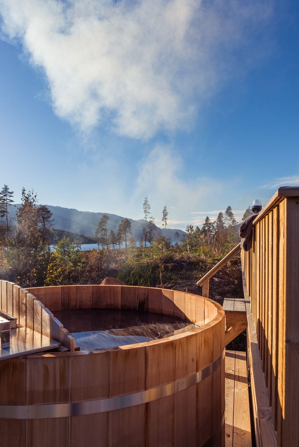 Outdoor spa tub