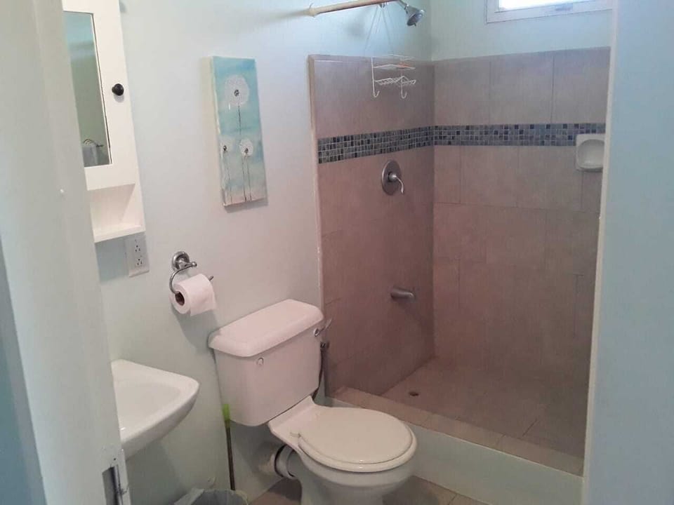 Bedroom 3 En-Suite Bathroom