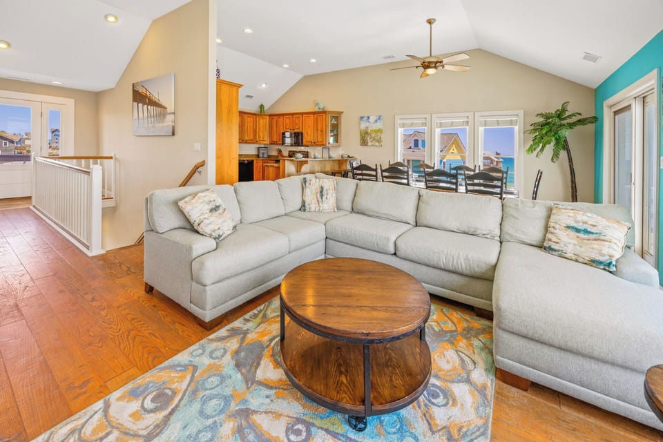 Surf or Sound Realty - 542 - Day Drinkin - Great Room -4