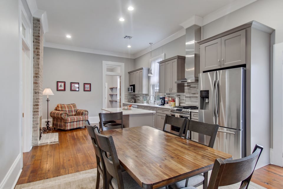 Great for cooking, dining, and visiting! Make yourself at home!