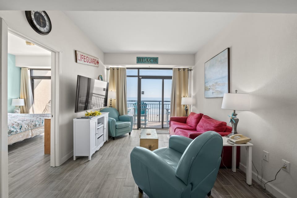 Enjoy lovely ocean front views from your living room. 