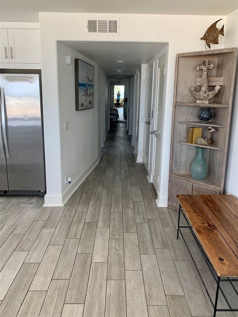 Hallway from living room towards the bedrooms