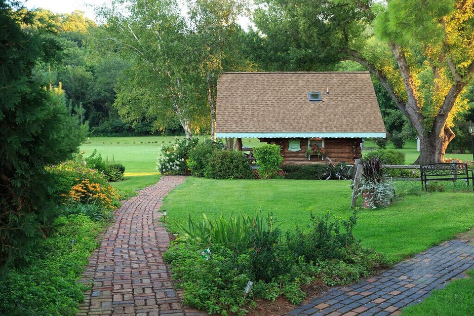 Little House on the Prairie Scandinavian Scribe log cabin