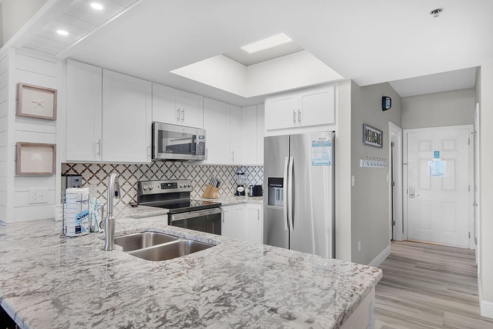 Fully equipped kitchen