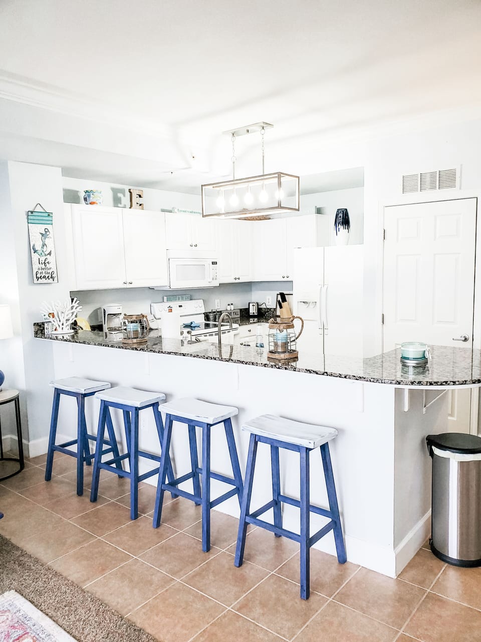 Full size kitchen 