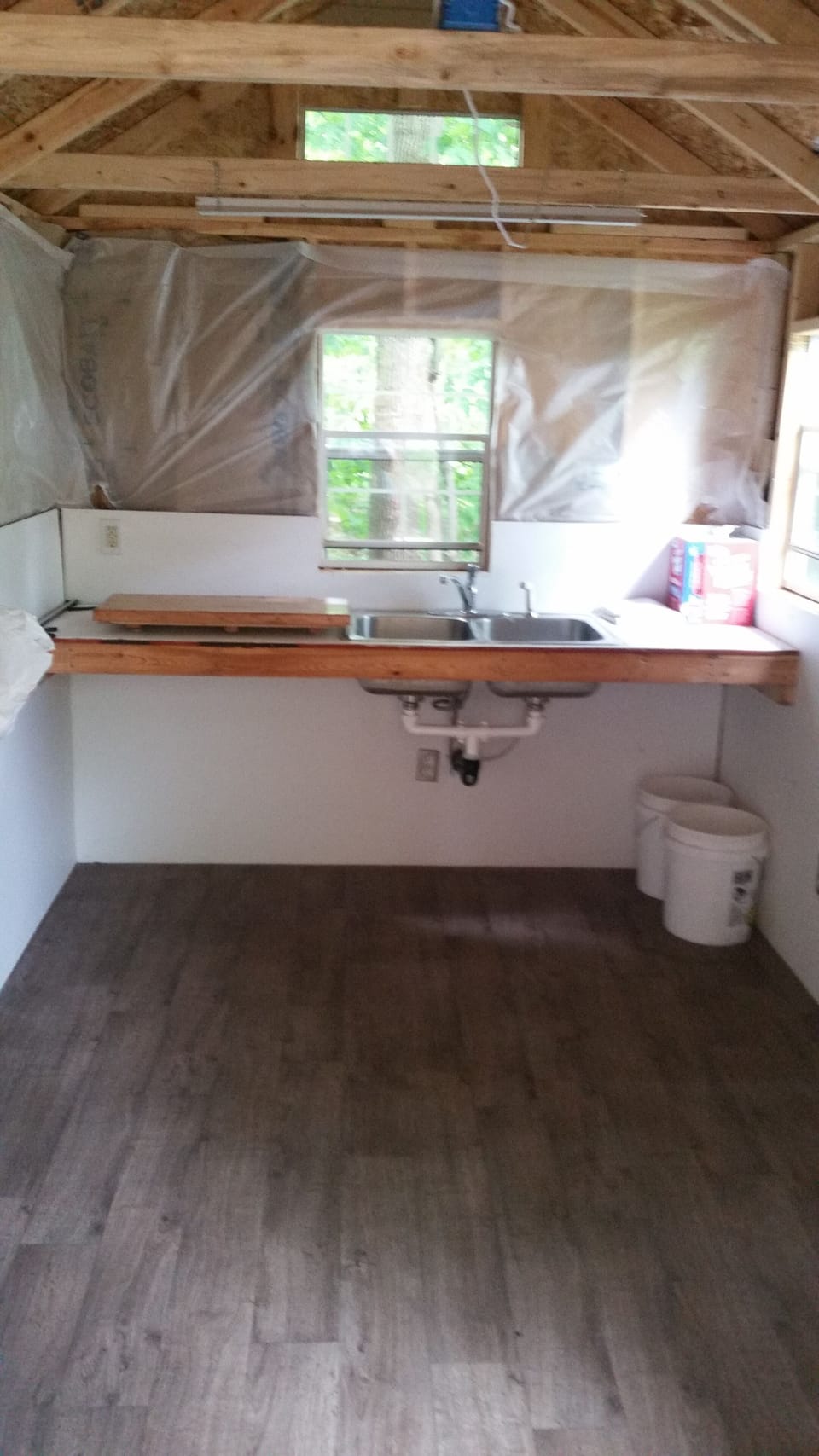 Clean and freeze your catch in our new fish house!
