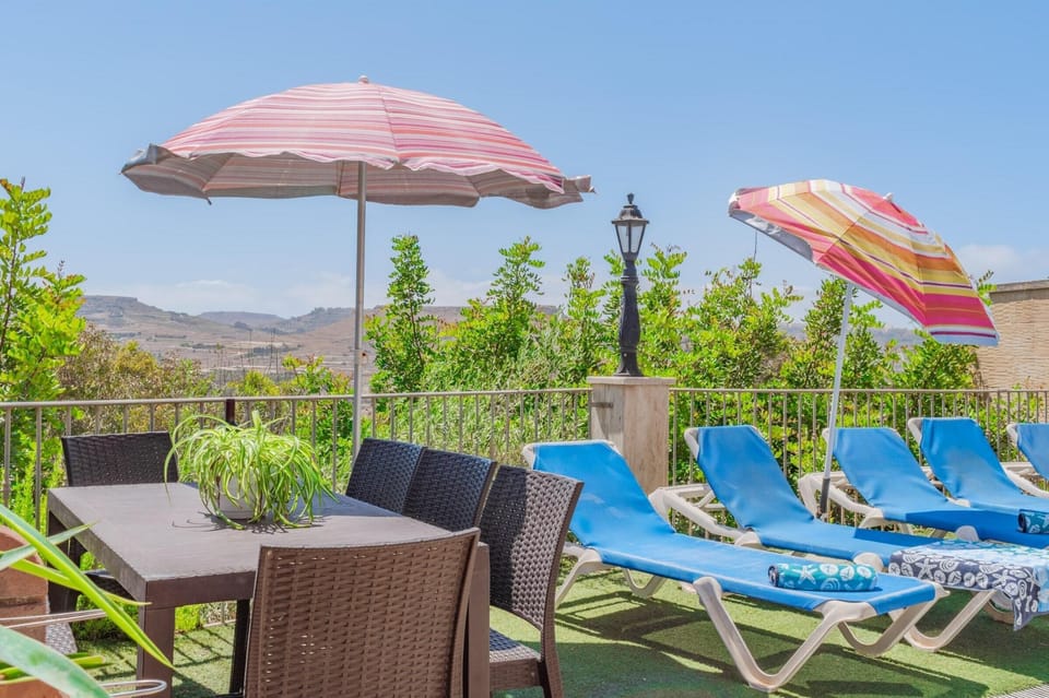 Villa | Property grounds