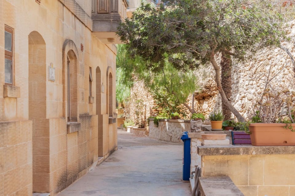 Villa | Property grounds