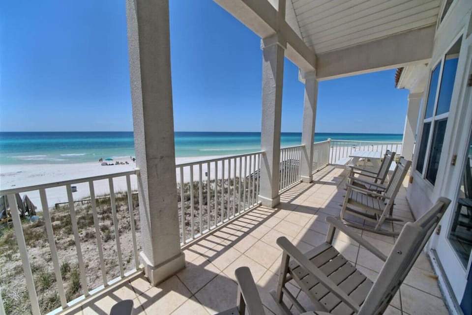 Beachfront bliss with panoramic views and salty sea breezes.