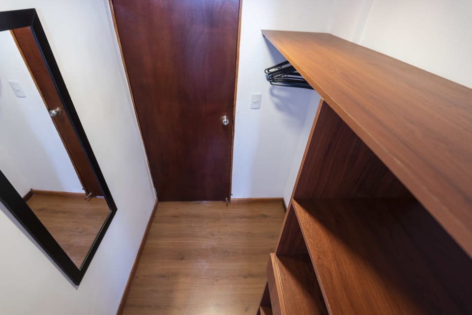 Premium Room, 1 Double Bed, Ensuite | In-room safe, desk, blackout drapes, free WiFi