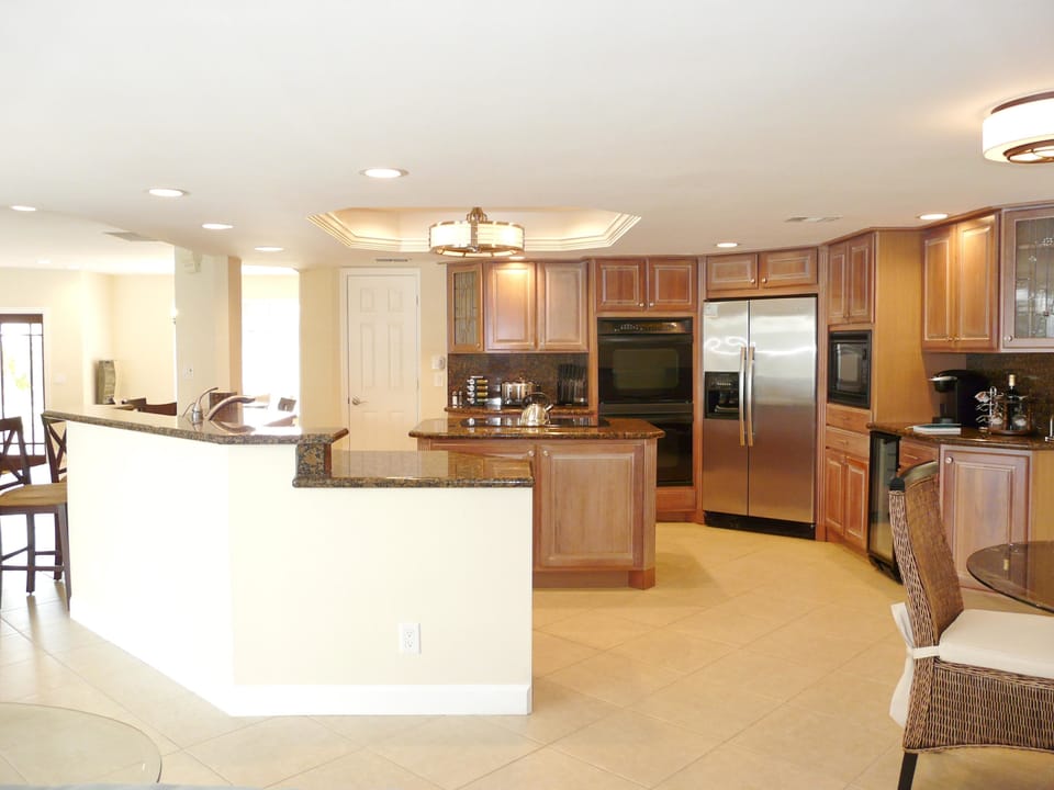 House, Multiple Beds (Delightful home with pool and direct ) | Private kitchen | Fridge, microwave, oven, dishwasher