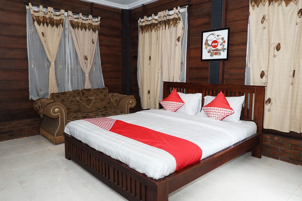 Deluxe Suite | Desk, free WiFi, bed sheets