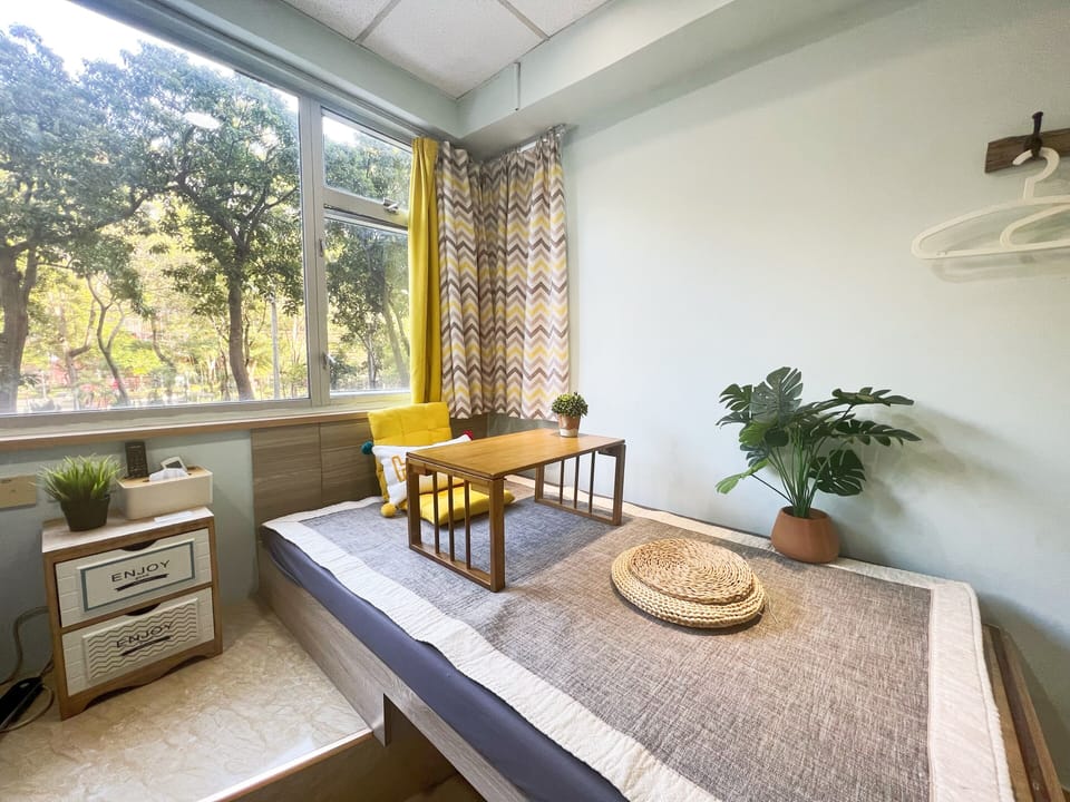 Signature Double Room, 1 Double Bed, Garden View | Individually decorated, individually furnished, desk, soundproofing