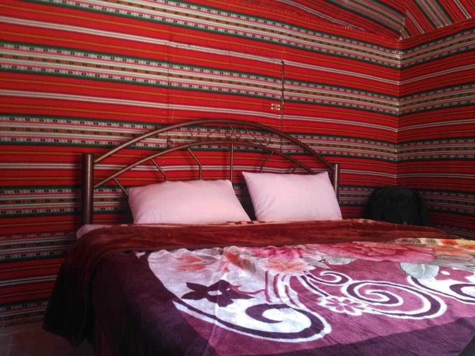 Double or Twin Room | Bed sheets