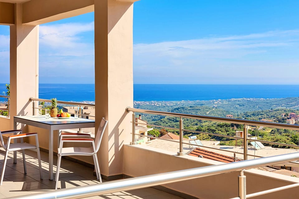 House, 3 Bedrooms, Private Pool | Balcony view