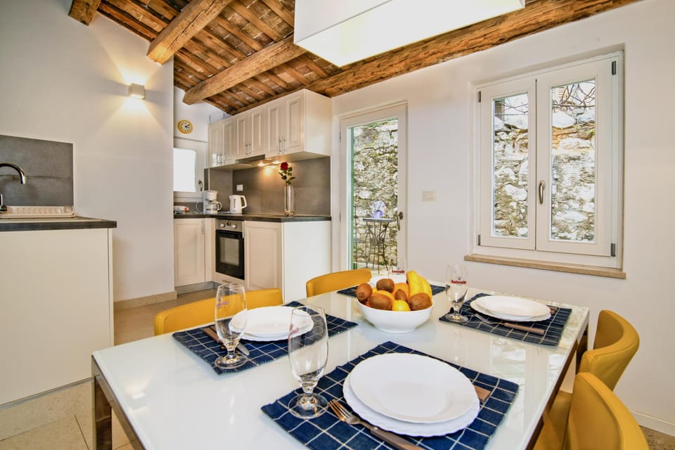 Apartment, 2 Bedrooms | Private kitchen | Fridge, oven, stovetop, dishwasher