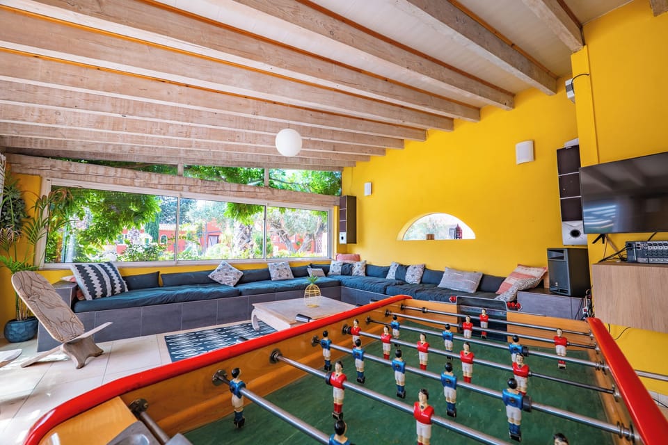 Game room