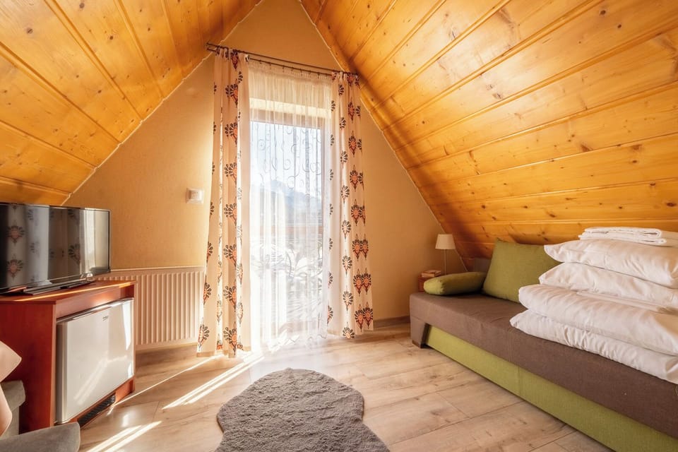 Deluxe Studio, Balcony (nr 9) | 1 bedroom, blackout drapes, iron/ironing board, free WiFi