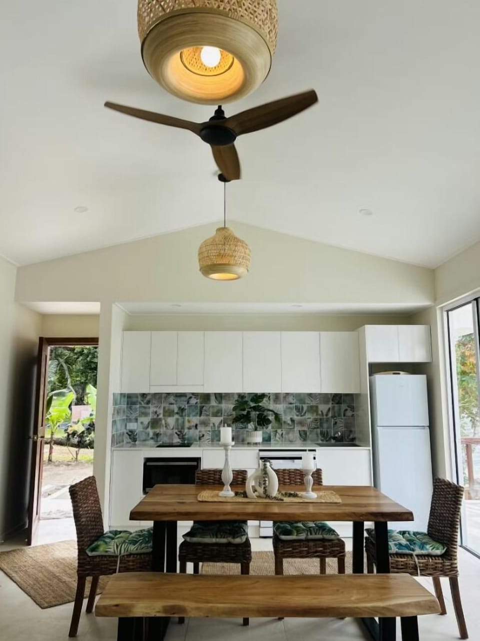 Frangipani 2BD Pool House | Living area